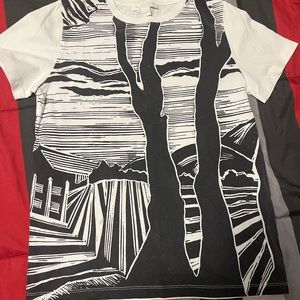 Burberry tee